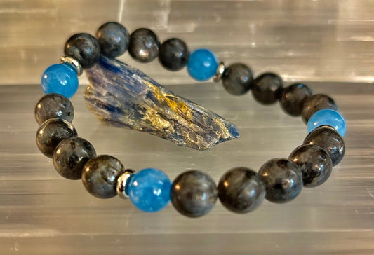 Black Labradorite & Aquamarine Beaded Bracelet – Protection, Calm & Clarity
