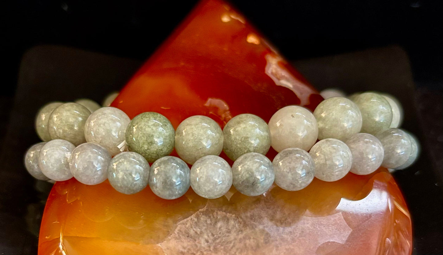 Jade Abundance & Prosperity Bracelet – 8mm or 10mm Beads (Medium to Large Wrists)