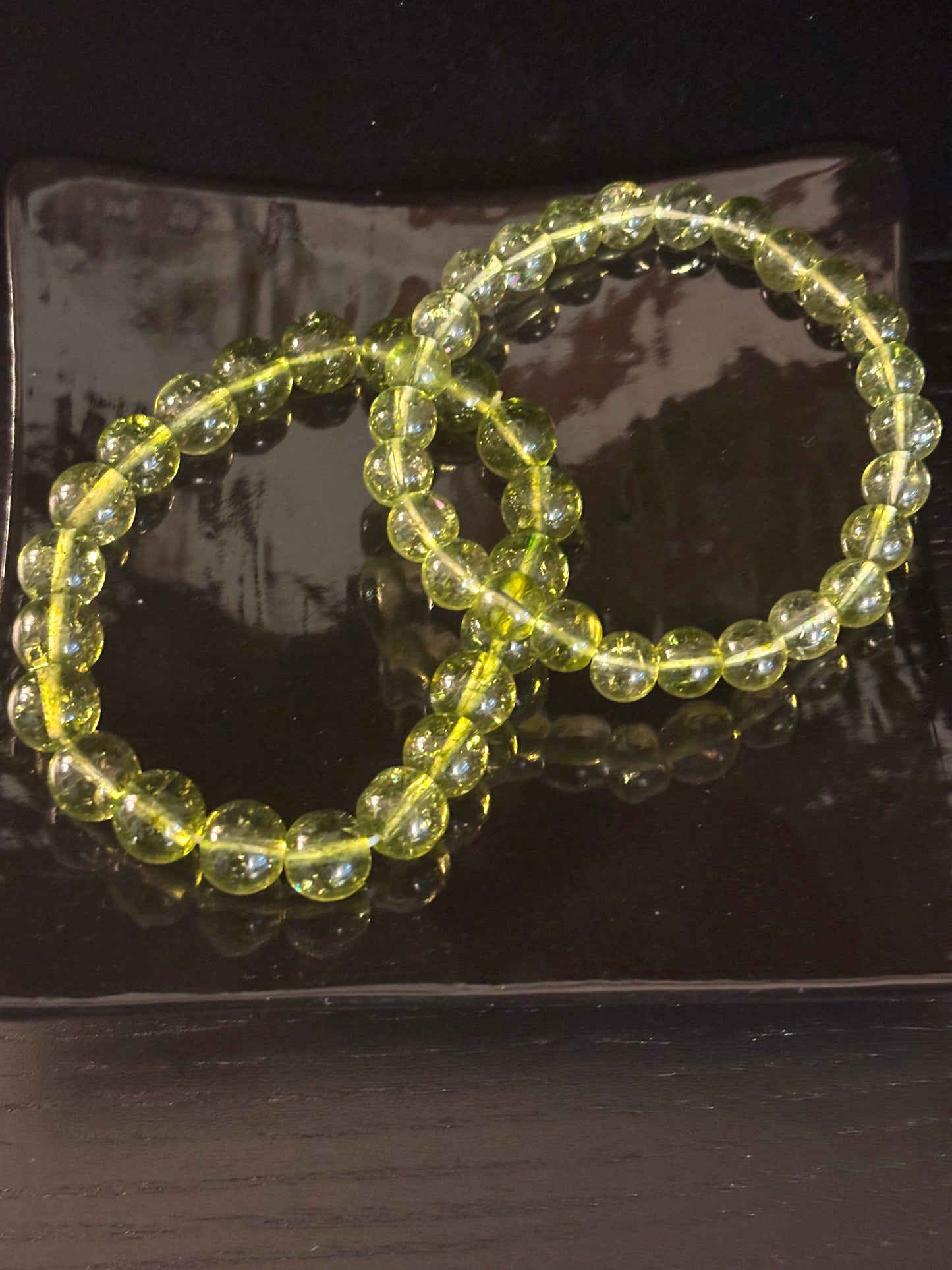 Green Peridot Healing Bracelet – 8mm or 10mm Beads for Abundance, Growth & Emotional Clarity