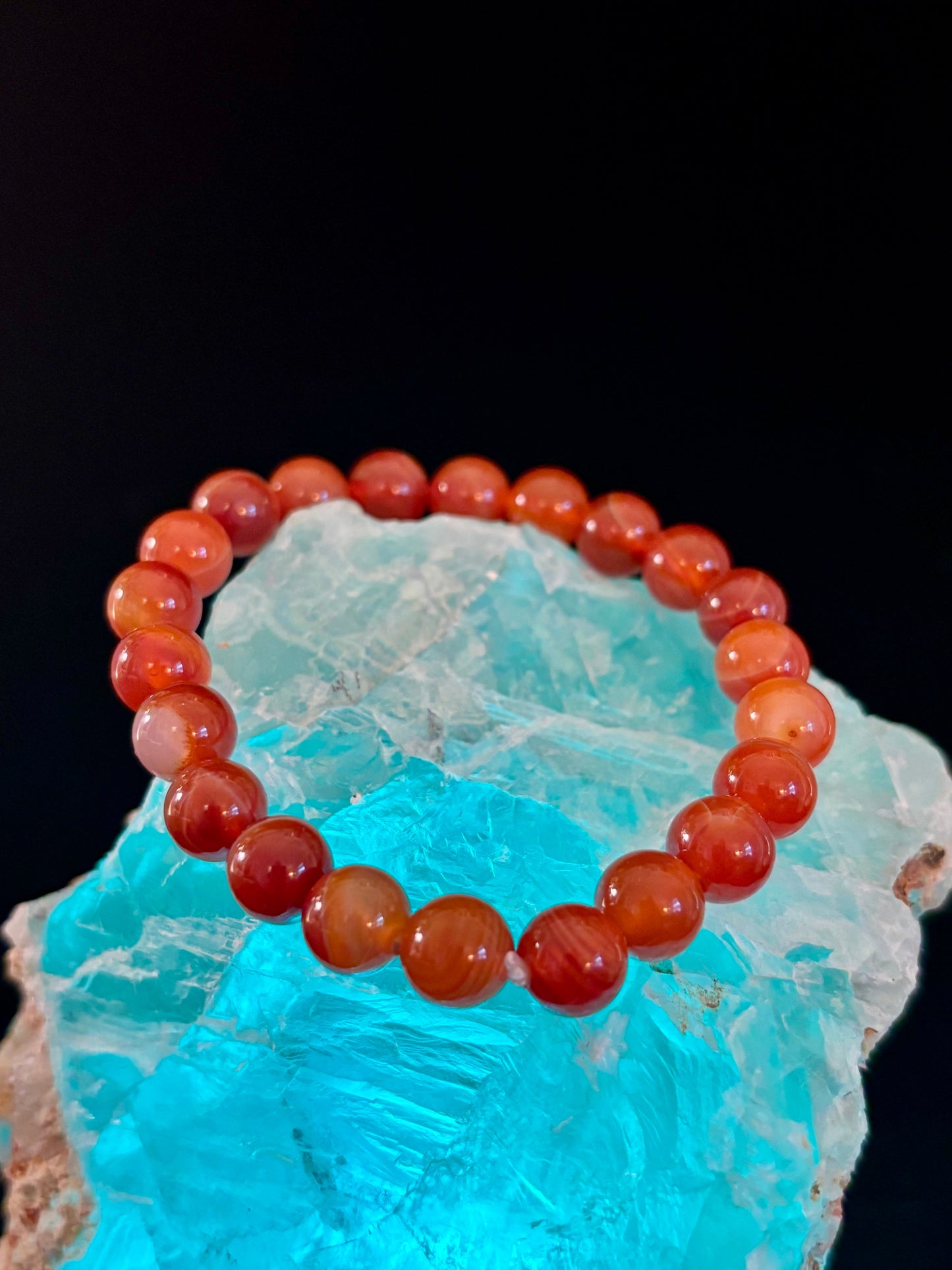 Red Striped Agate Sardonyx Beaded Bracelet – 8mm Natural Stone for Strength & Stability