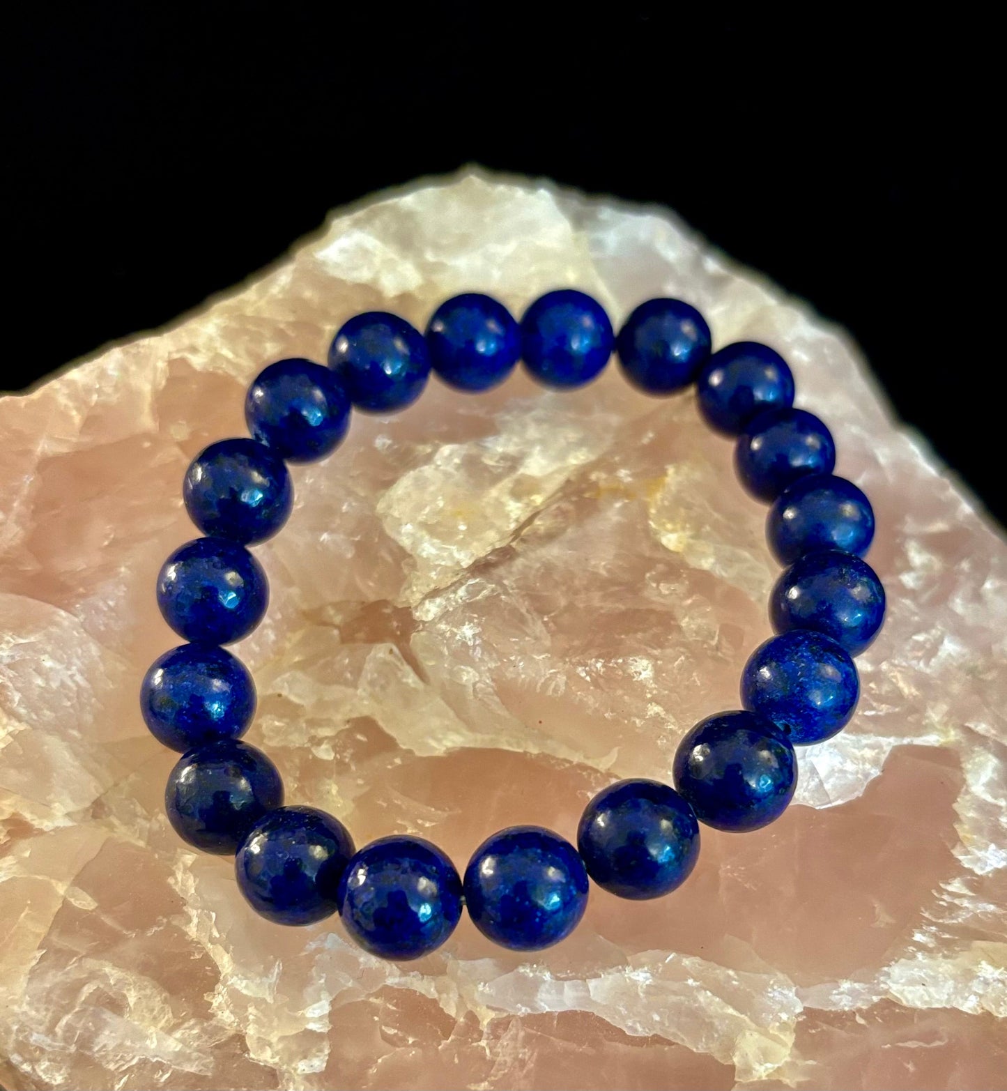 Lapis Lazuli Healing Bracelet – Wisdom, Truth & Inner Strength