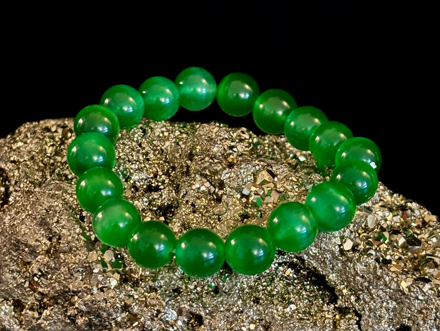 Green Cat Eye Stone Crystal Beaded Bracelet