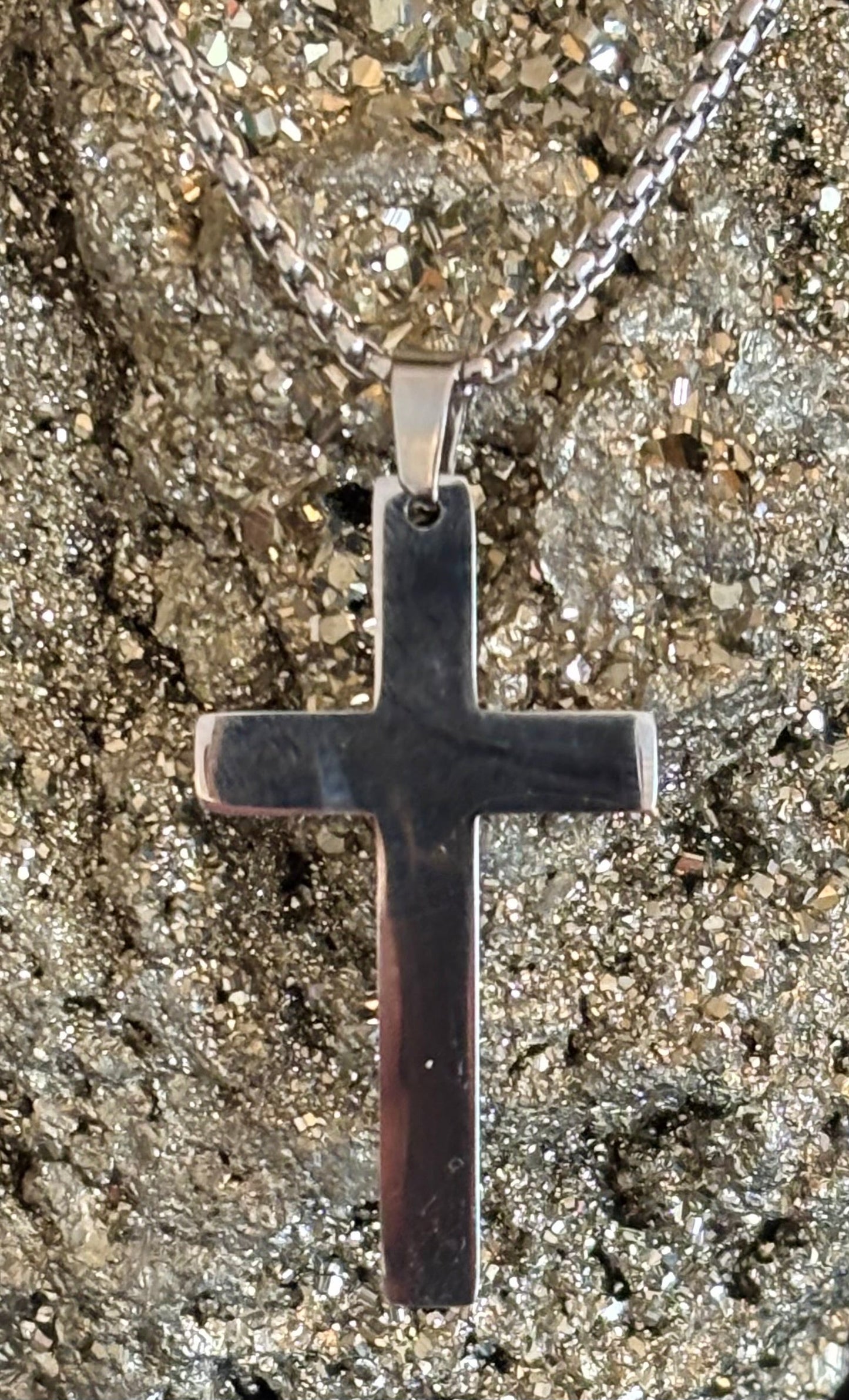 Stainless Steel Cross Necklace – A Symbol of Strength, Balance & Self-Expression