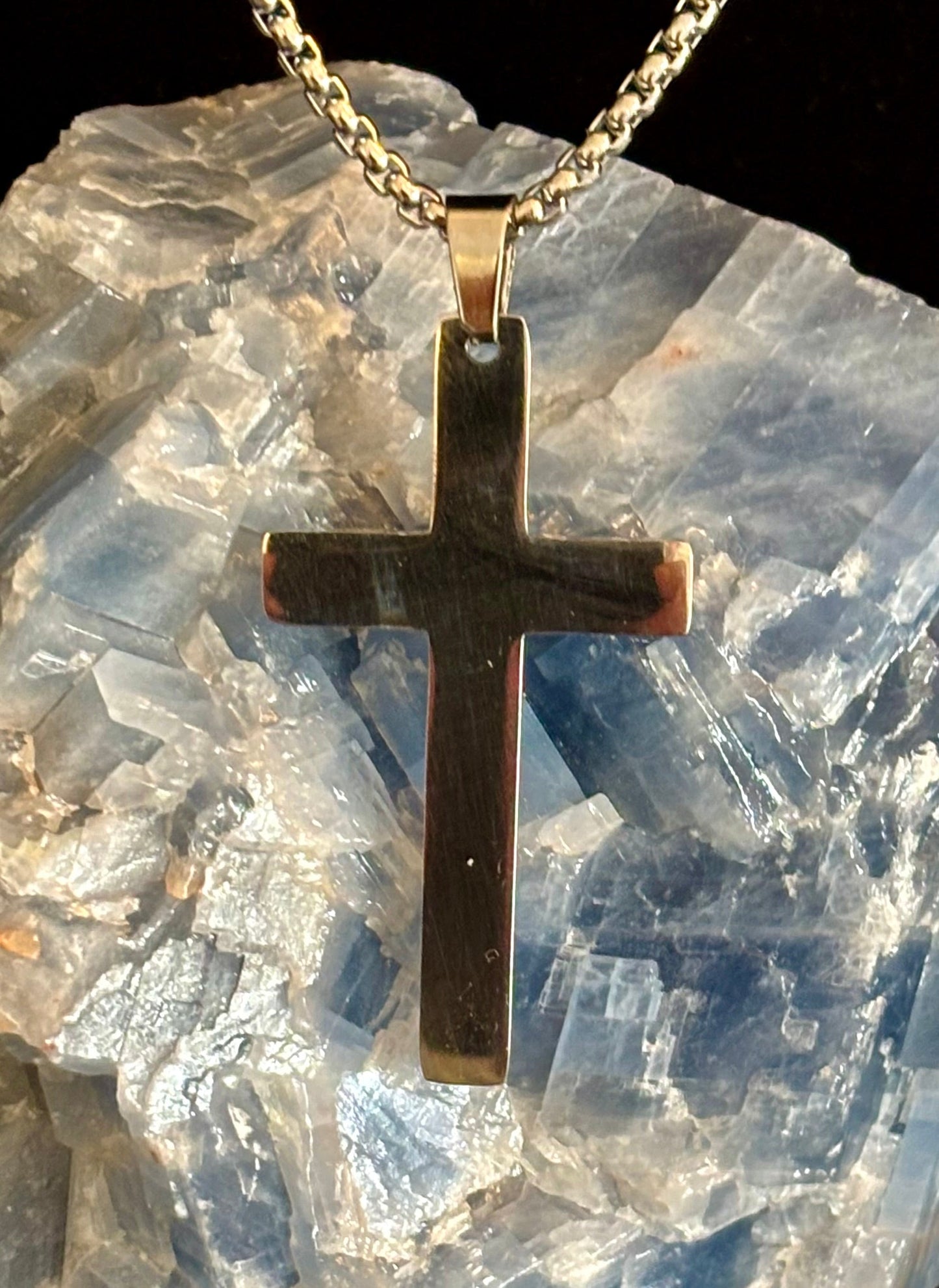 Stainless Steel Cross Necklace – A Symbol of Strength, Balance & Self-Expression