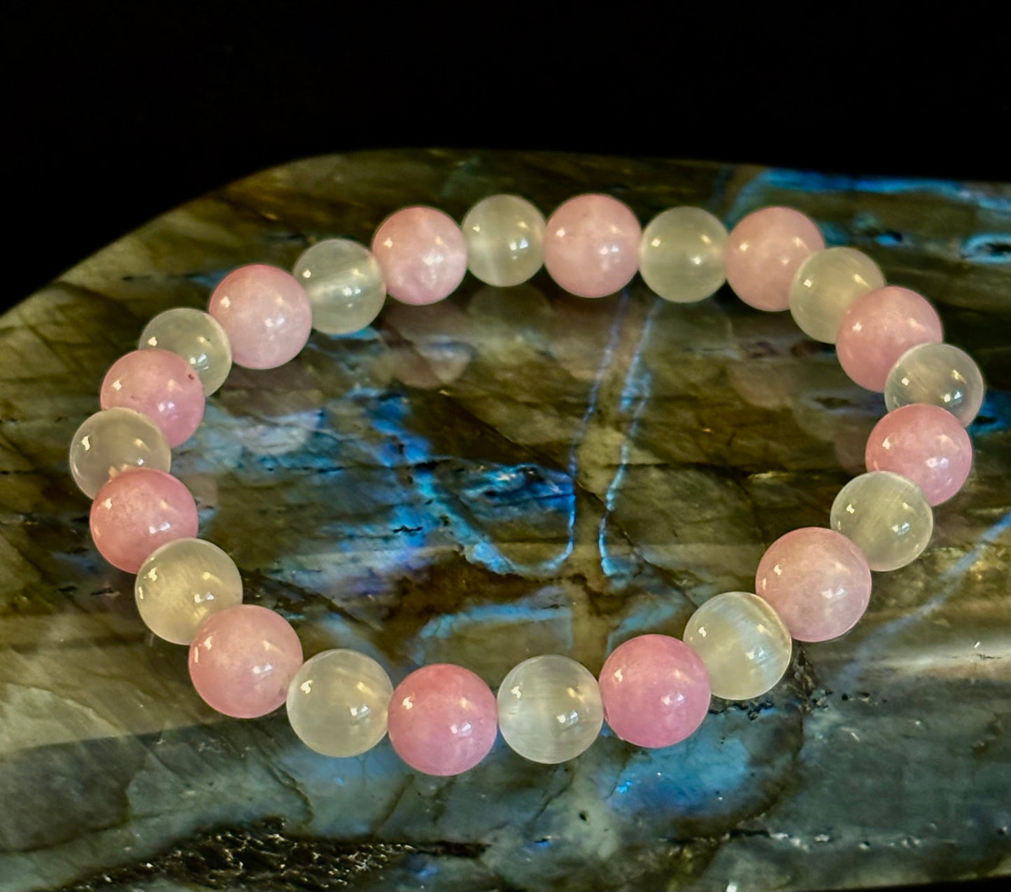 Vintage Boho Style Beaded Bracelet – Earthy Vibes, Ethereal Glow