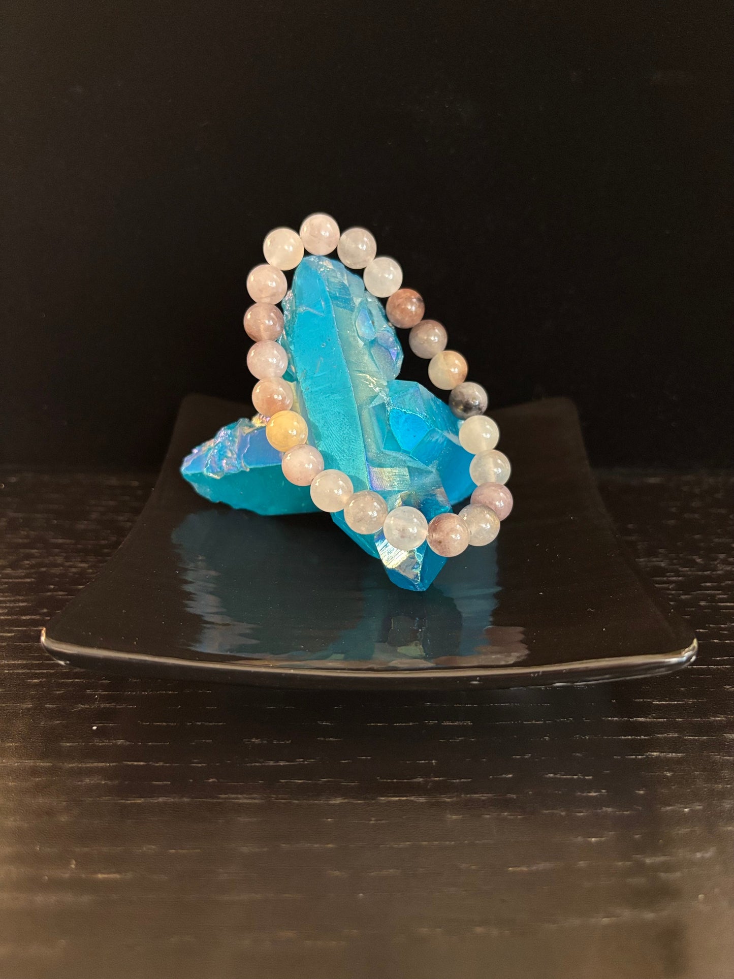 Elegant Natural Stone Crystal Bracelet – Soothing Energy and Timeless Style