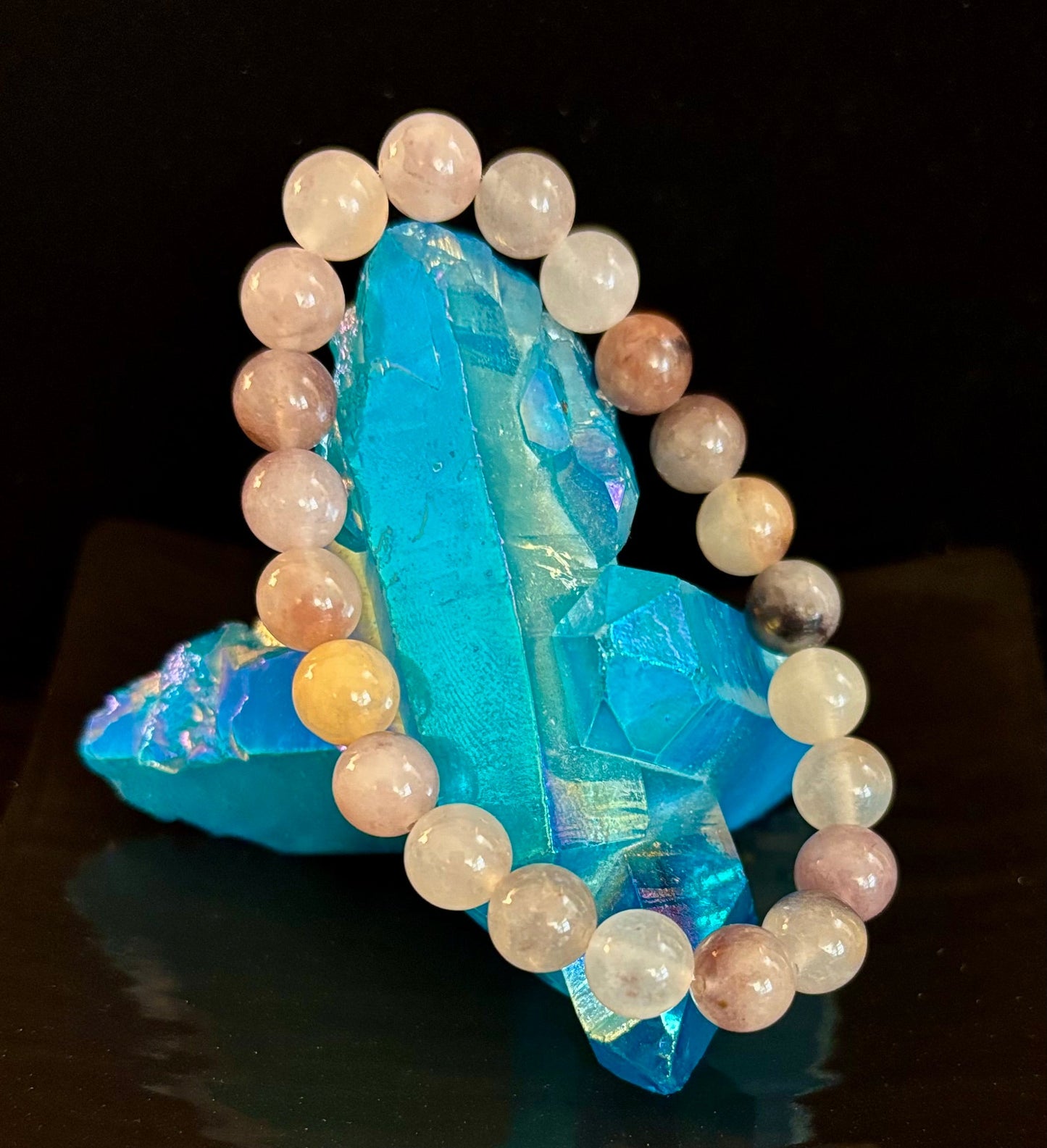 Elegant Natural Stone Crystal Bracelet – Soothing Energy and Timeless Style