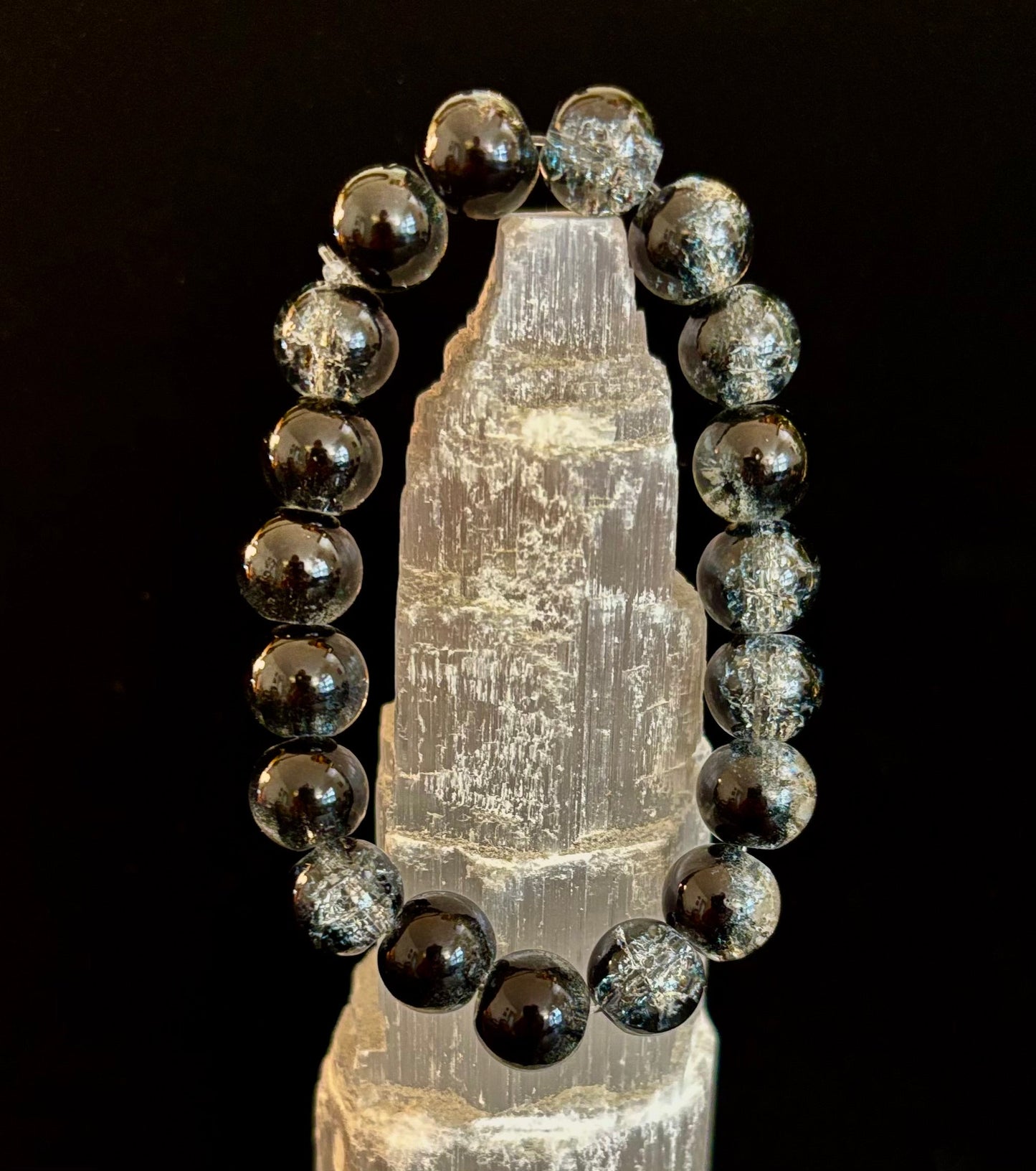 Black & White Cracked Glass Beads Bracelet – Bold Unisex Personality Statement Jewelry