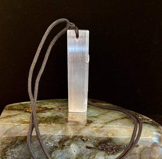 Selenite Pendant Rough Stone Necklace – Cleanse, Balance & Protect