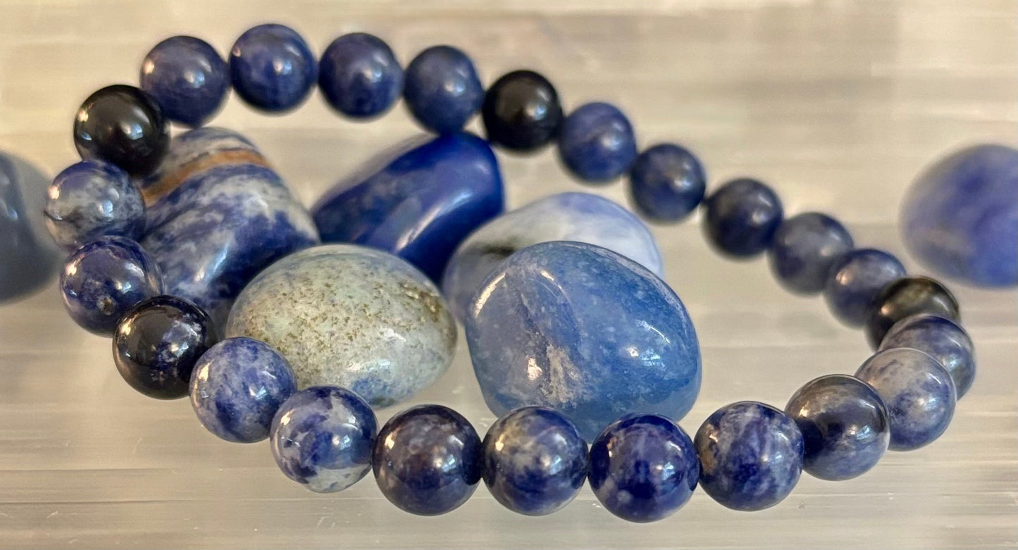 Sodalite Gemstone Bracelet – Intuition, Truth & Emotional Balance
