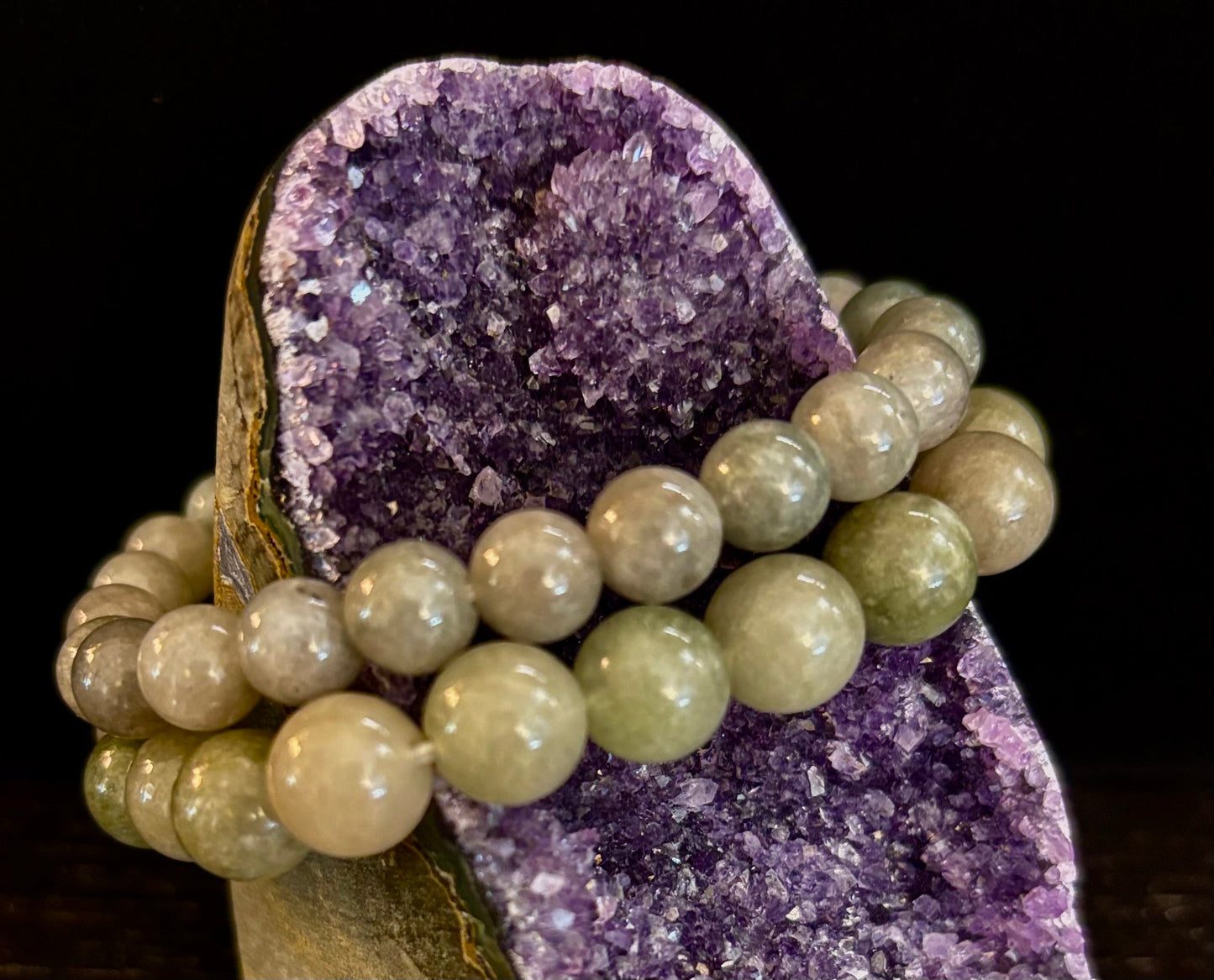 Jade Abundance & Prosperity Bracelet – 8mm or 10mm Beads (Medium to Large Wrists)