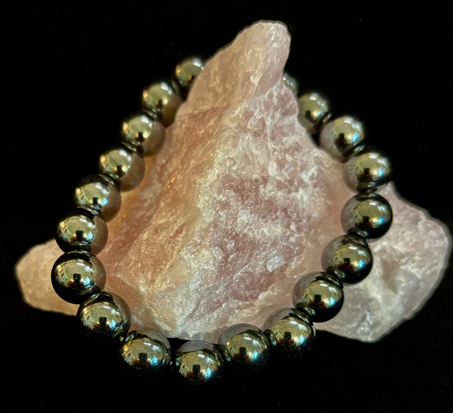 Hematite Grounding & Protection Bracelet – Root Chakra Healing Stone for Confidence, Clarity & Stability (6mm, 8mm, 10mm Options)