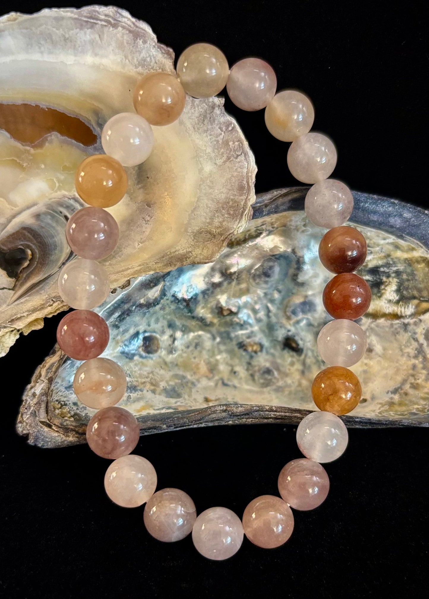 Coastal Calm Quartz Beaded Bracelet – 8mm Beach Sand Tones for Medium Wrists 🌊🏖️
