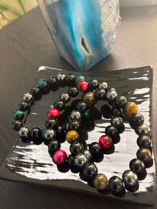 Protection Energy Bracelets – Red, Green, and Tiger Eye Options