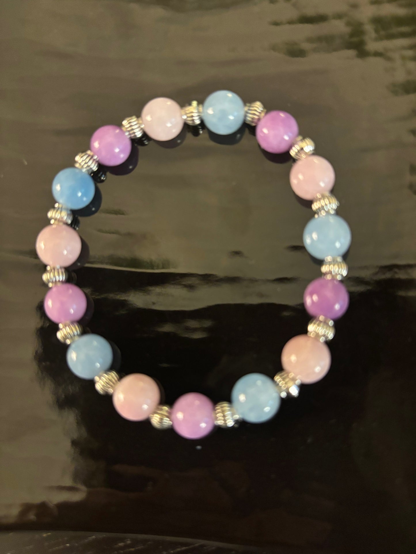Calming Bracelet – Aquamarine & Kunzite Beads | Reduce Stress & Embrace Inner Peace