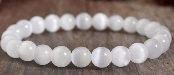 Reiki-Infused Selenite Healing Bracelet -Cleanse your energy and restore inner peace