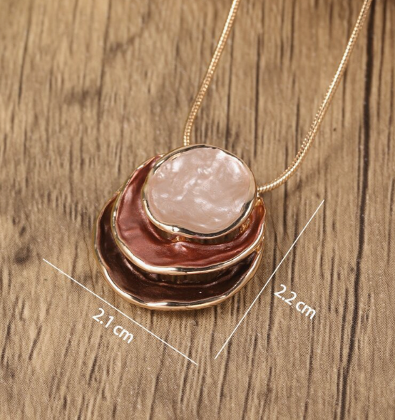 Geometric Beach Vibes Charm Necklace – Gold or Blue Tone Options 🌊✨