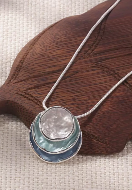 Geometric Beach Vibes Charm Necklace – Gold or Blue Tone Options 🌊✨