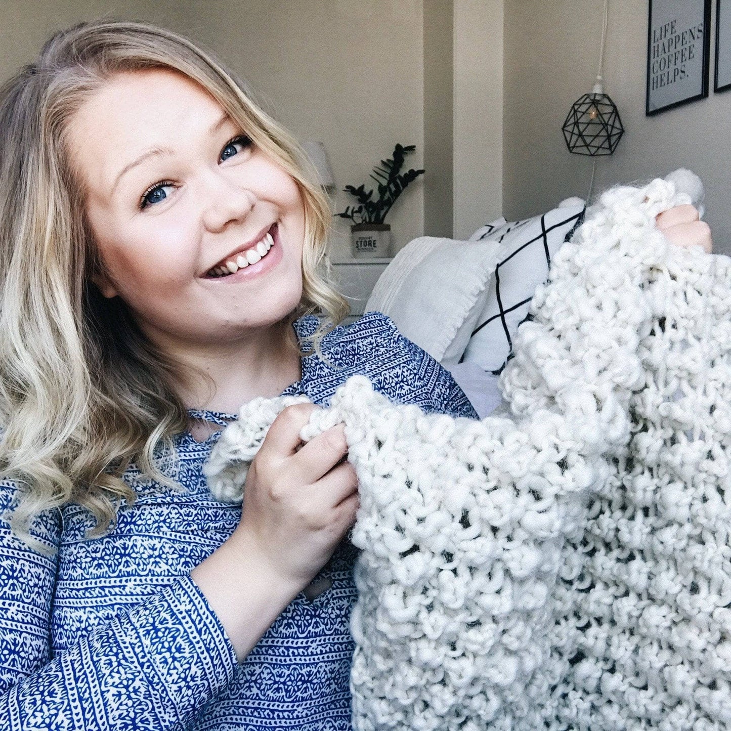 Raspberry Dreams - Knit Baby Blanket Pattern